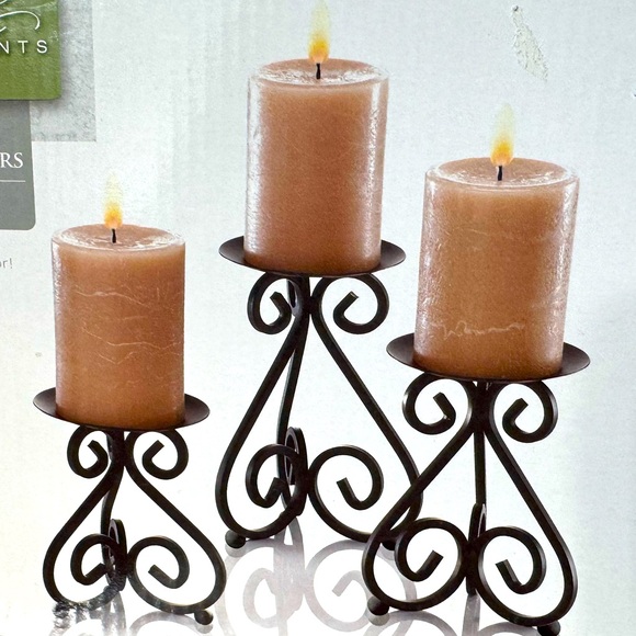NWT Iron Candle Scroll Set of 3 - Picture 1 of 10